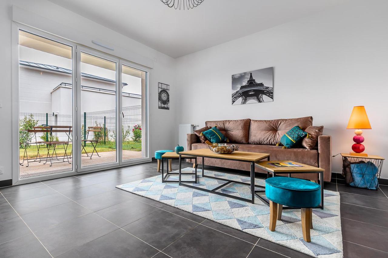 King Size Bed - Free Private Parking - Garden & Terrace - 14Min From Disneyland Ferrières-en-Brie Екстериор снимка
